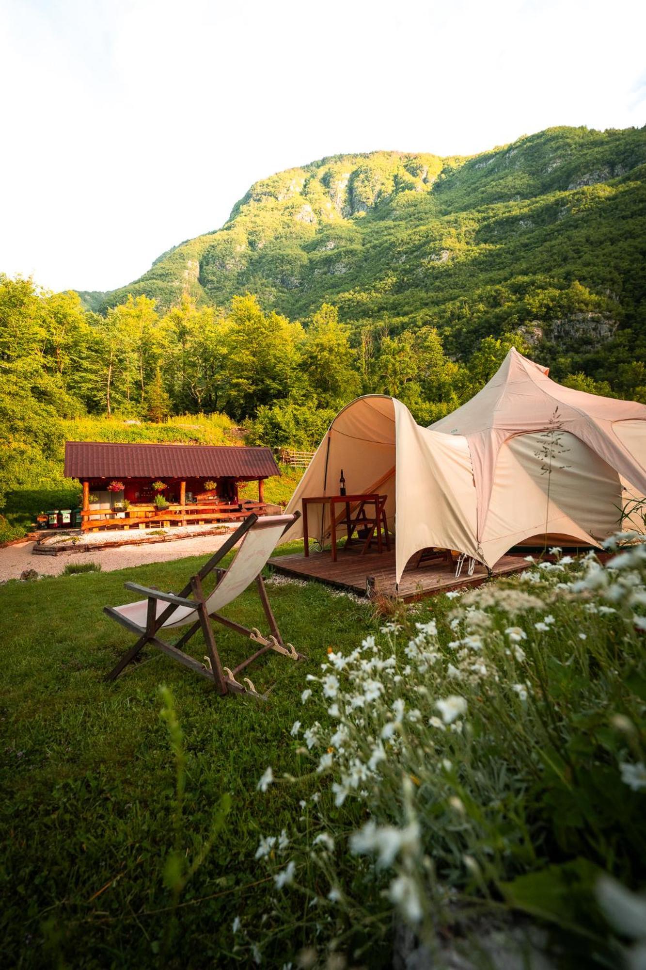 Glamping Gozdna Jasa 호텔 보베츠 외부 사진