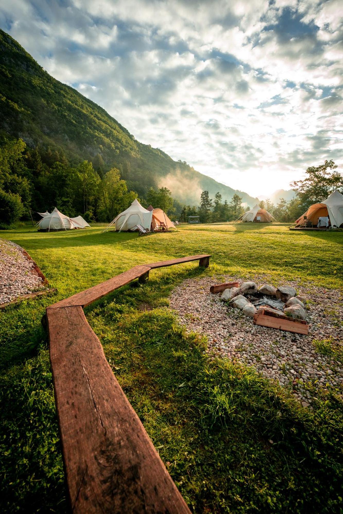 Glamping Gozdna Jasa 호텔 보베츠 외부 사진