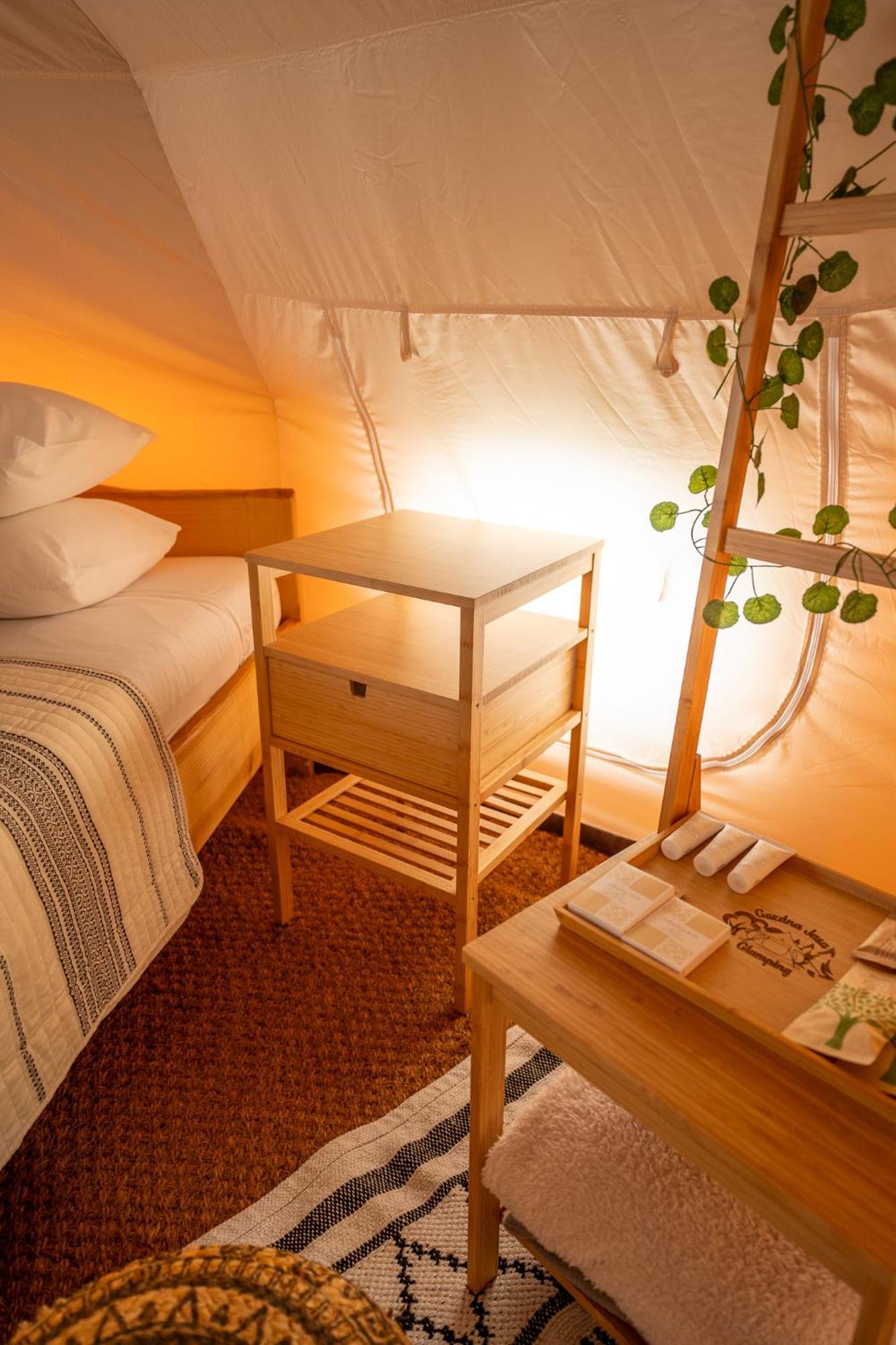 Glamping Gozdna Jasa 호텔 보베츠 외부 사진
