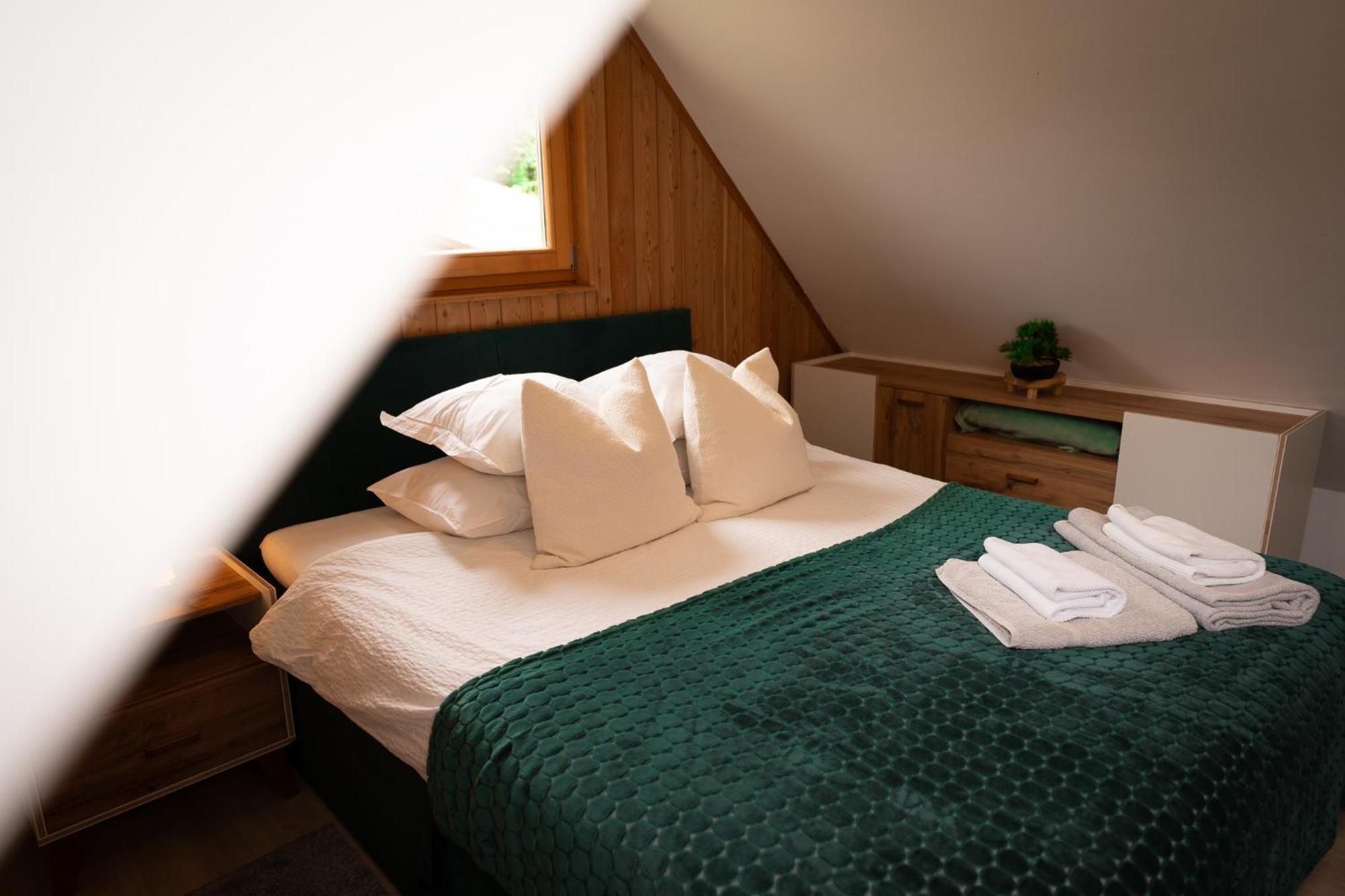 Glamping Gozdna Jasa 호텔 보베츠 외부 사진