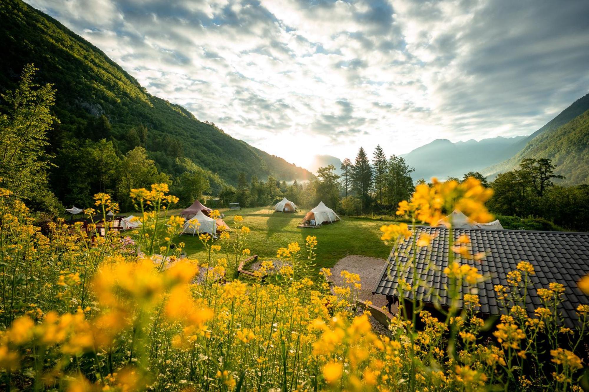 Glamping Gozdna Jasa 호텔 보베츠 외부 사진